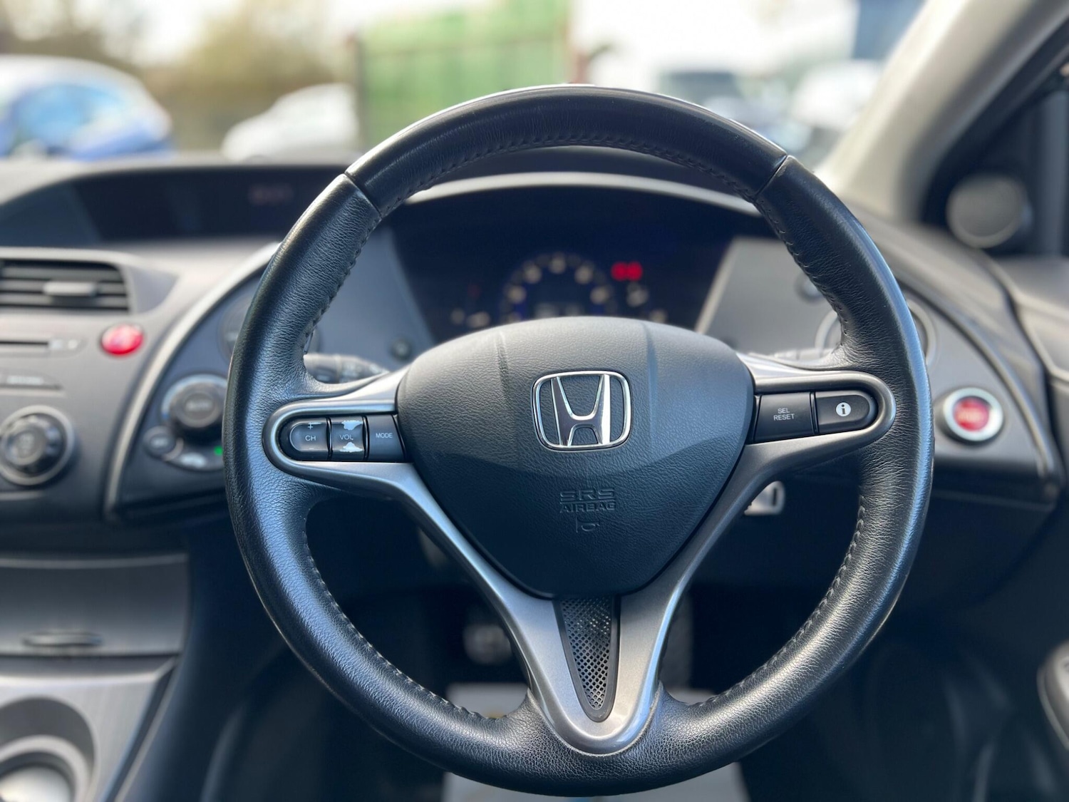 Used Honda Civic 2011 for sale - 77882793: Photo 47