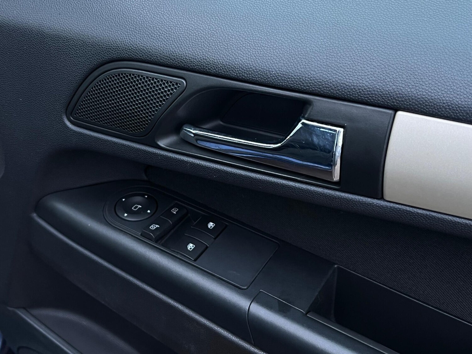 Used Vauxhall Zafira 2008 for sale - 77496795: Photo 30