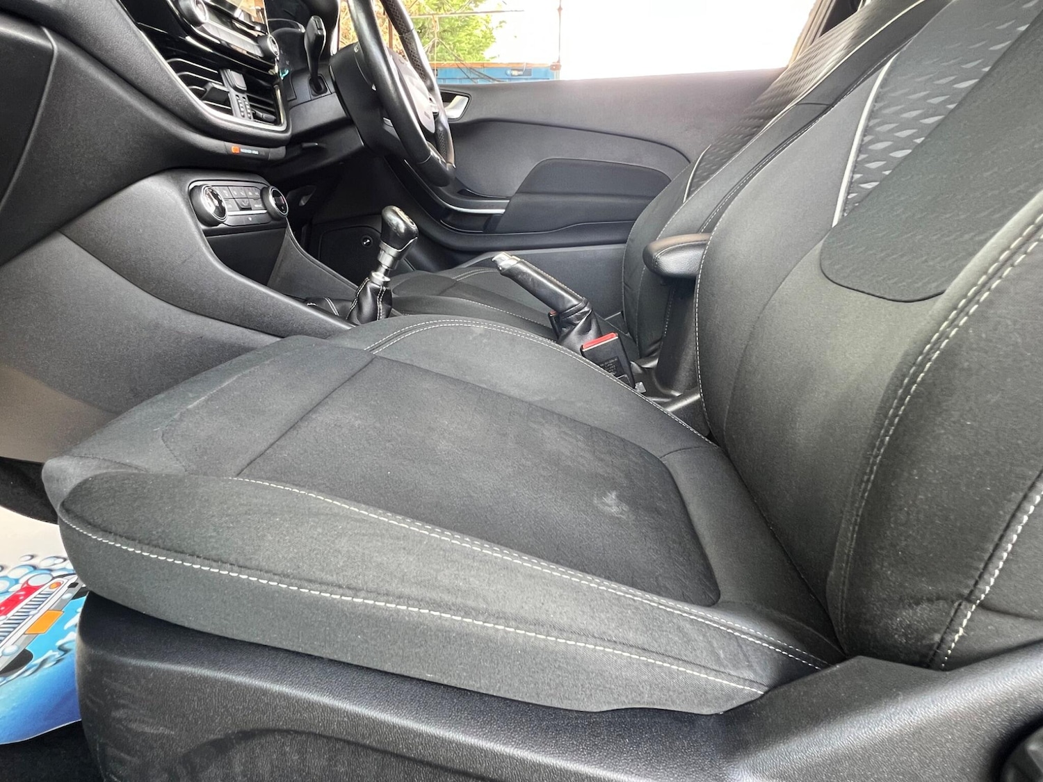 Used Ford Fiesta 2017 for sale - 77454667: Photo 50