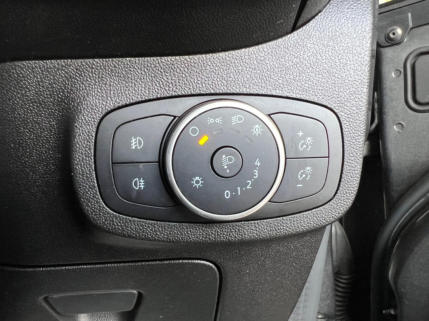 Used Ford Fiesta 2017 for sale - 77454667: Photo 52