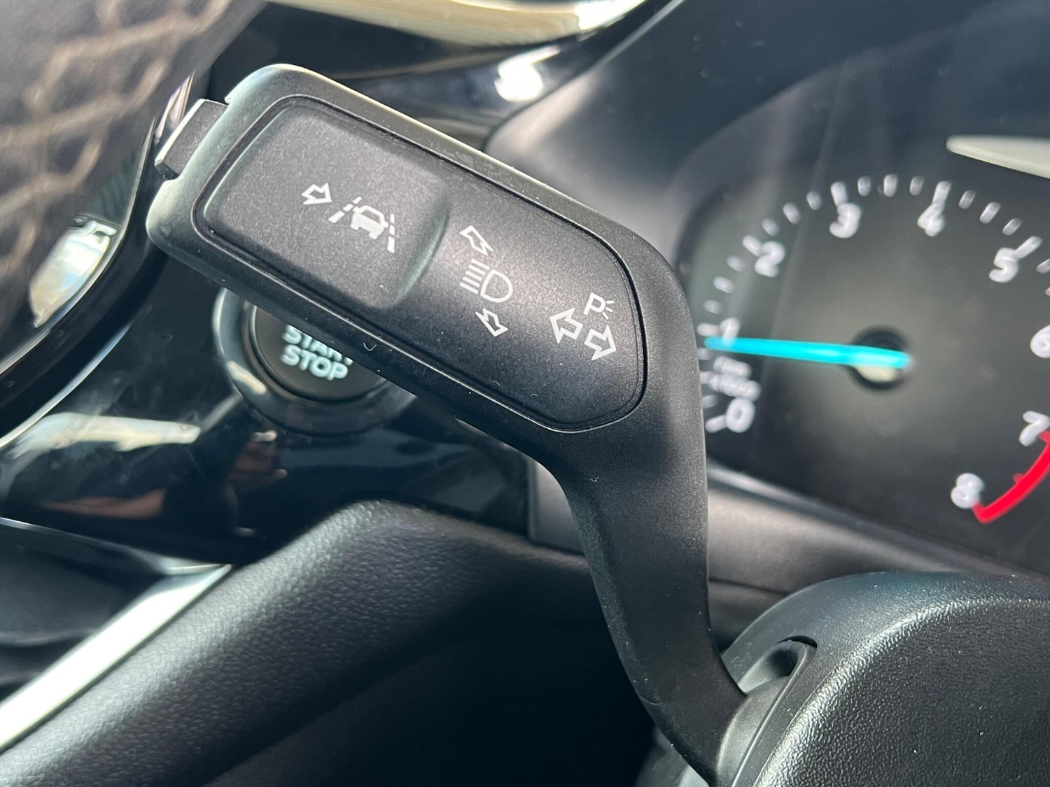 Used Ford Fiesta 2017 for sale - 77454667: Photo 65