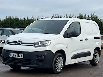 Used Citroen Berlingo 2019 for sale - 77637463: Photo