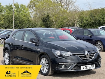 Used Renault Megane 2017 for sale - 78405234: Photo