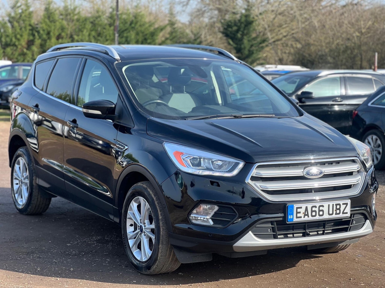 Used Ford Kuga 2016 for sale - 77710161: Photo 2