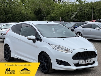 Used Ford Fiesta 2016 for sale - 78560975: Photo