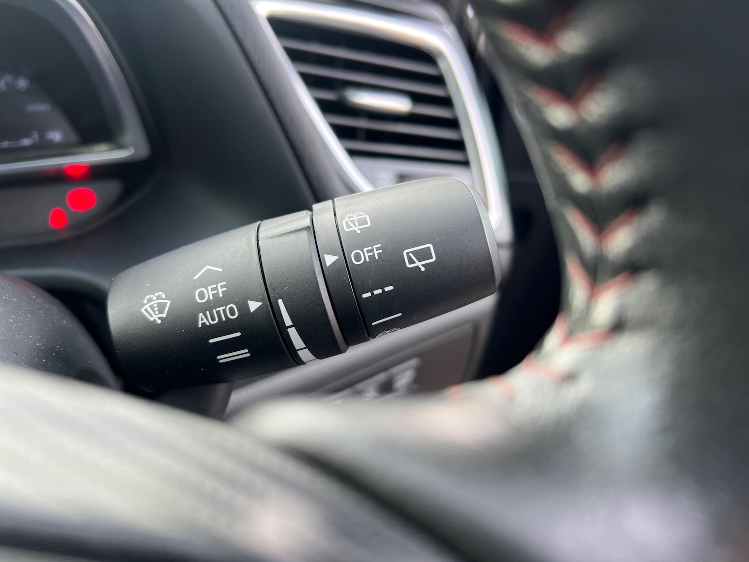 Used Mazda Mazda3 2014 for sale - 77455254: Photo 45