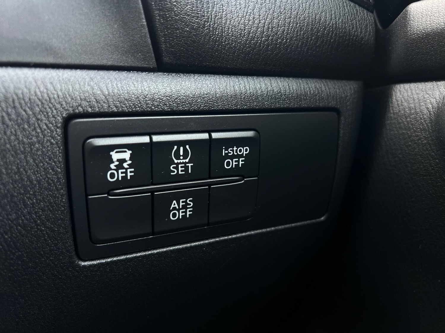 Used Mazda Mazda3 2014 for sale - 77455254: Photo 51