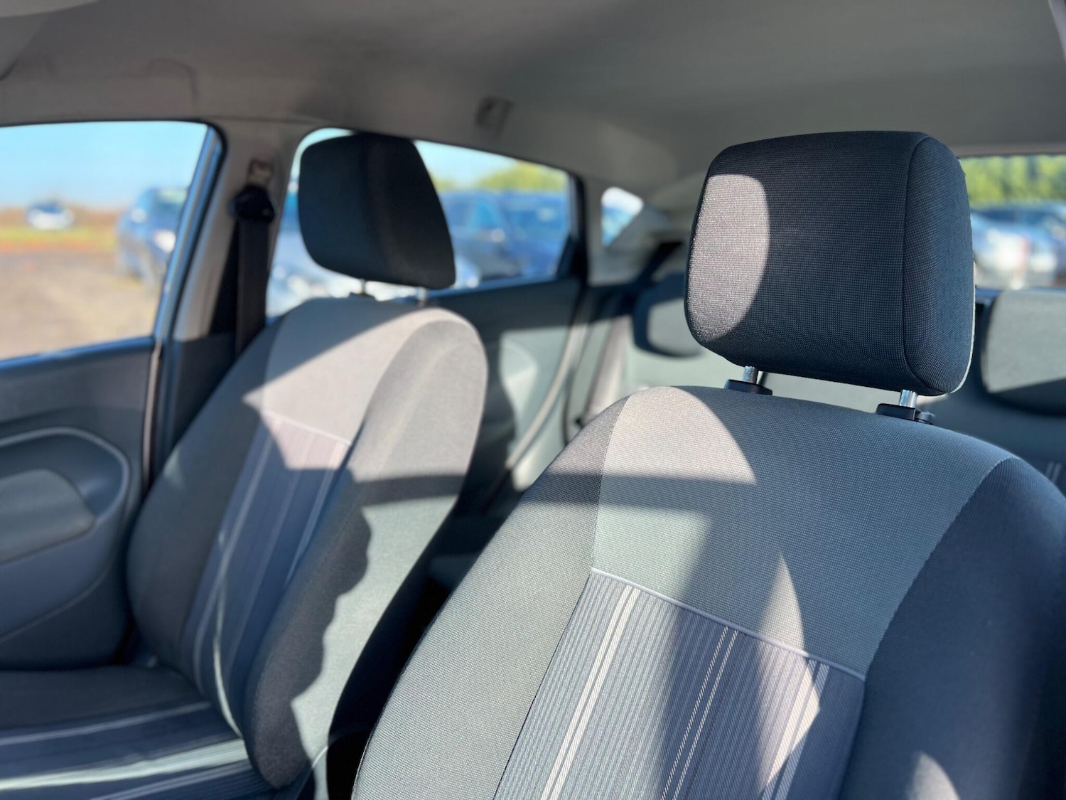 Used Ford Fiesta 2010 for sale - 77456242: Photo 33