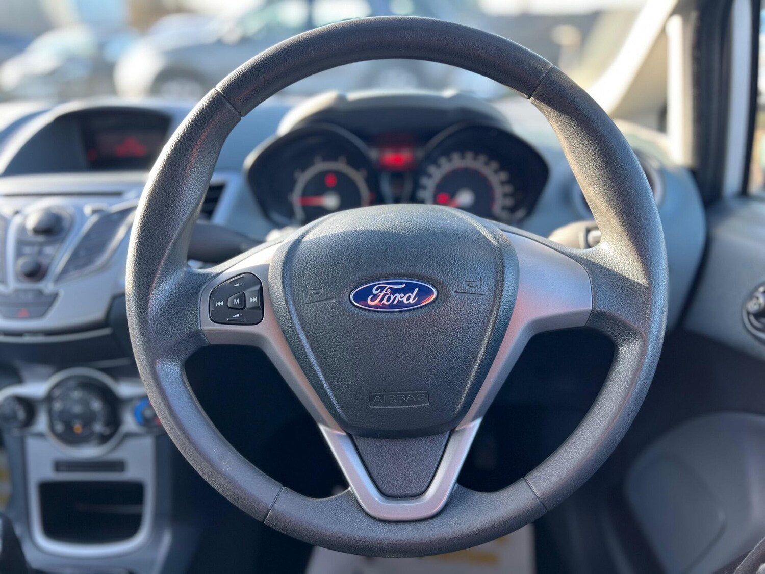 Used Ford Fiesta 2010 for sale - 77456242: Photo 40