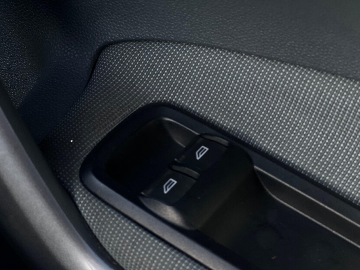 Used Ford Fiesta 2010 for sale - 77456242: Photo 47