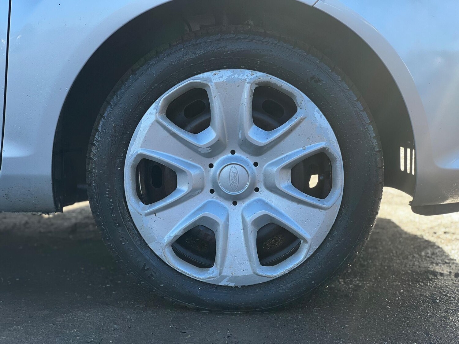 Used Ford Fiesta 2010 for sale - 77456242: Photo 54