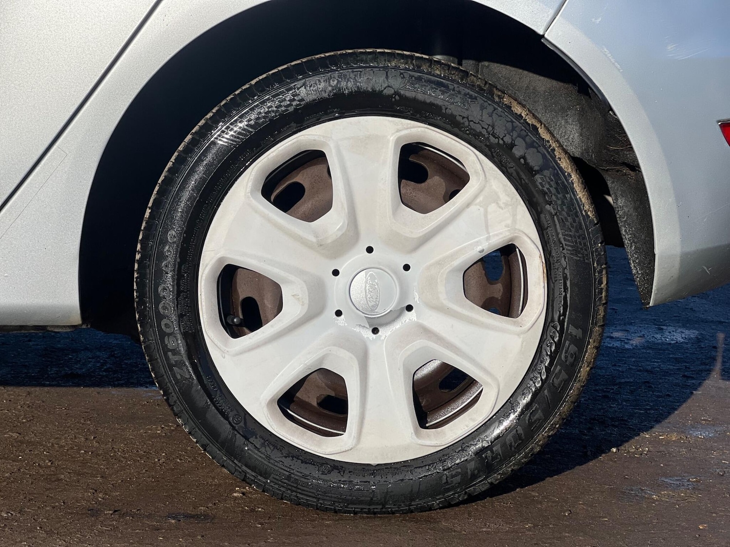 Used Ford Fiesta 2010 for sale - 77456242: Photo 56