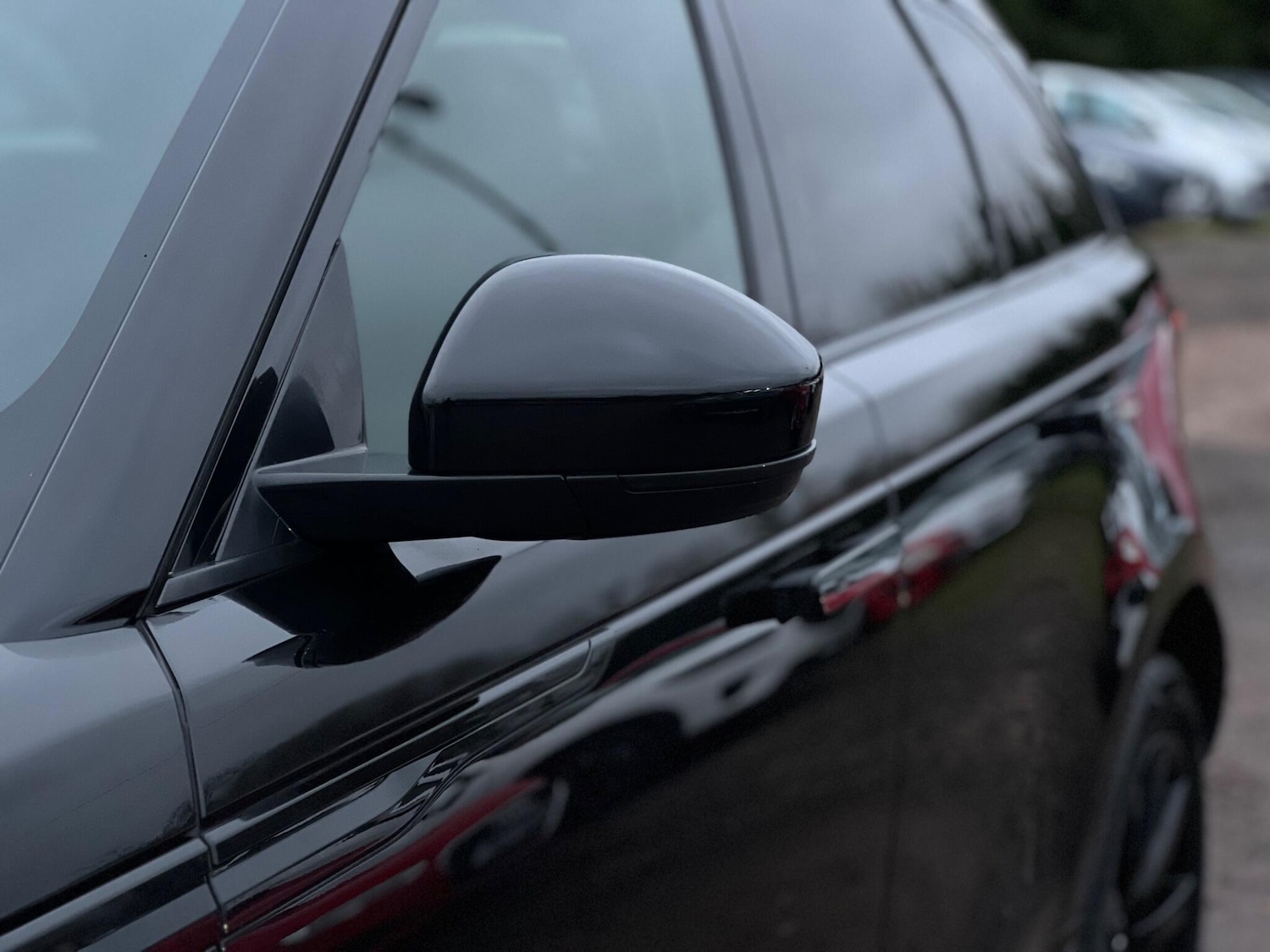 Used Land Rover Range Rover Velar 2019 for sale - 78086859: Photo 16