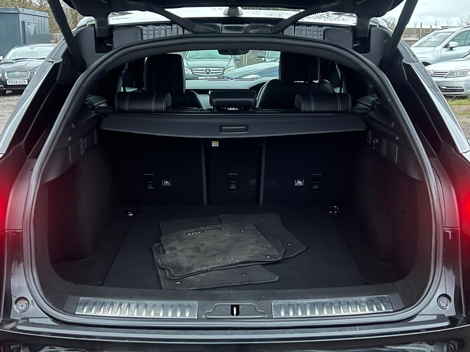 Used Land Rover Range Rover Velar 2019 for sale - 78086859: Photo 37