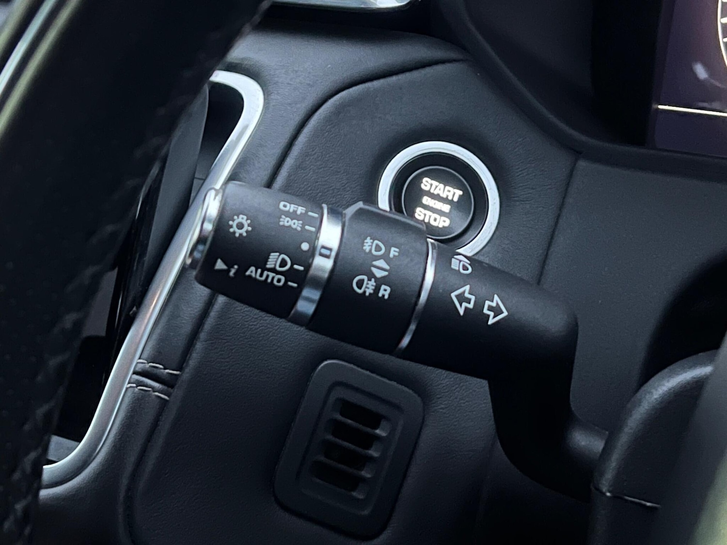 Used Land Rover Range Rover Velar 2019 for sale - 78086859: Photo 61