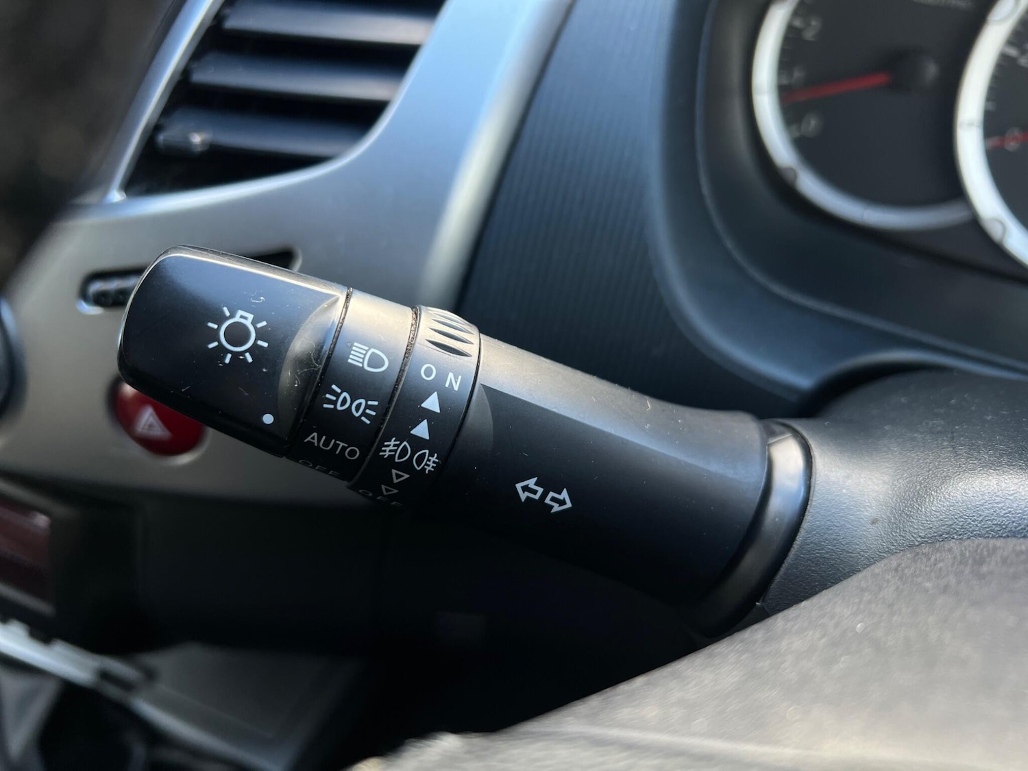 Used Mitsubishi L200 2014 for sale - 77793450: Photo 62