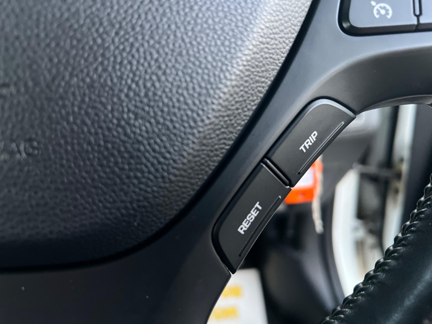 Used Hyundai i10 2015 for sale - 77559149: Photo 50