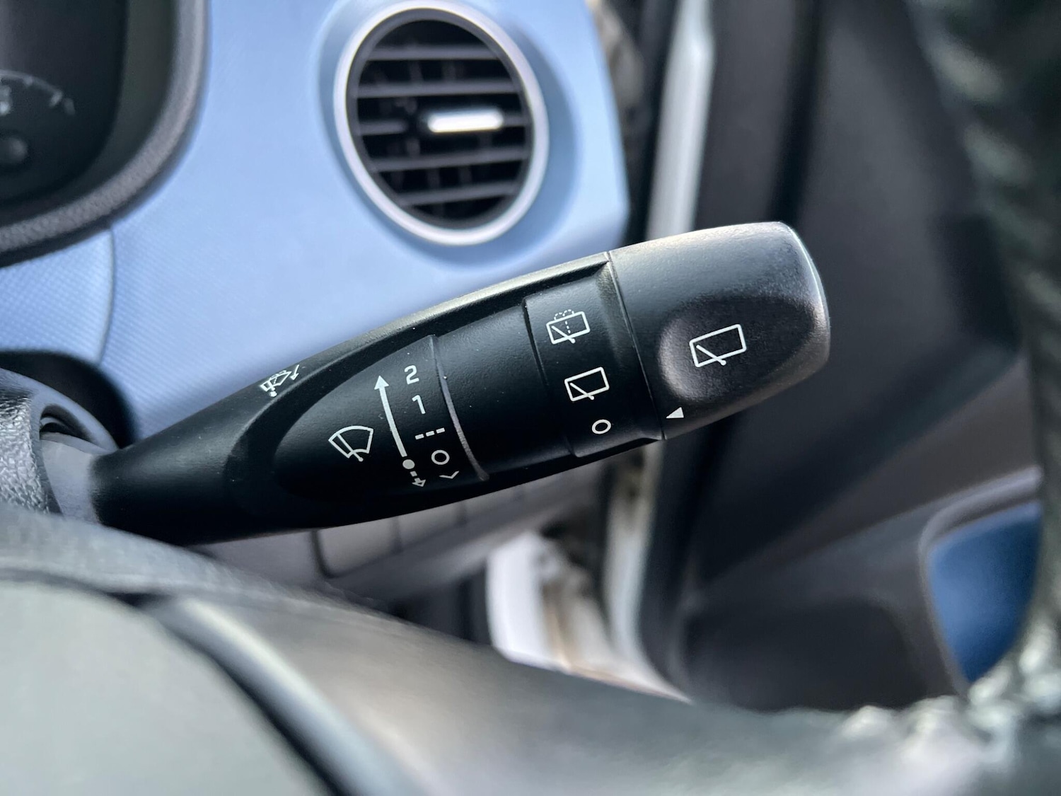 Used Hyundai i10 2015 for sale - 77559149: Photo 51