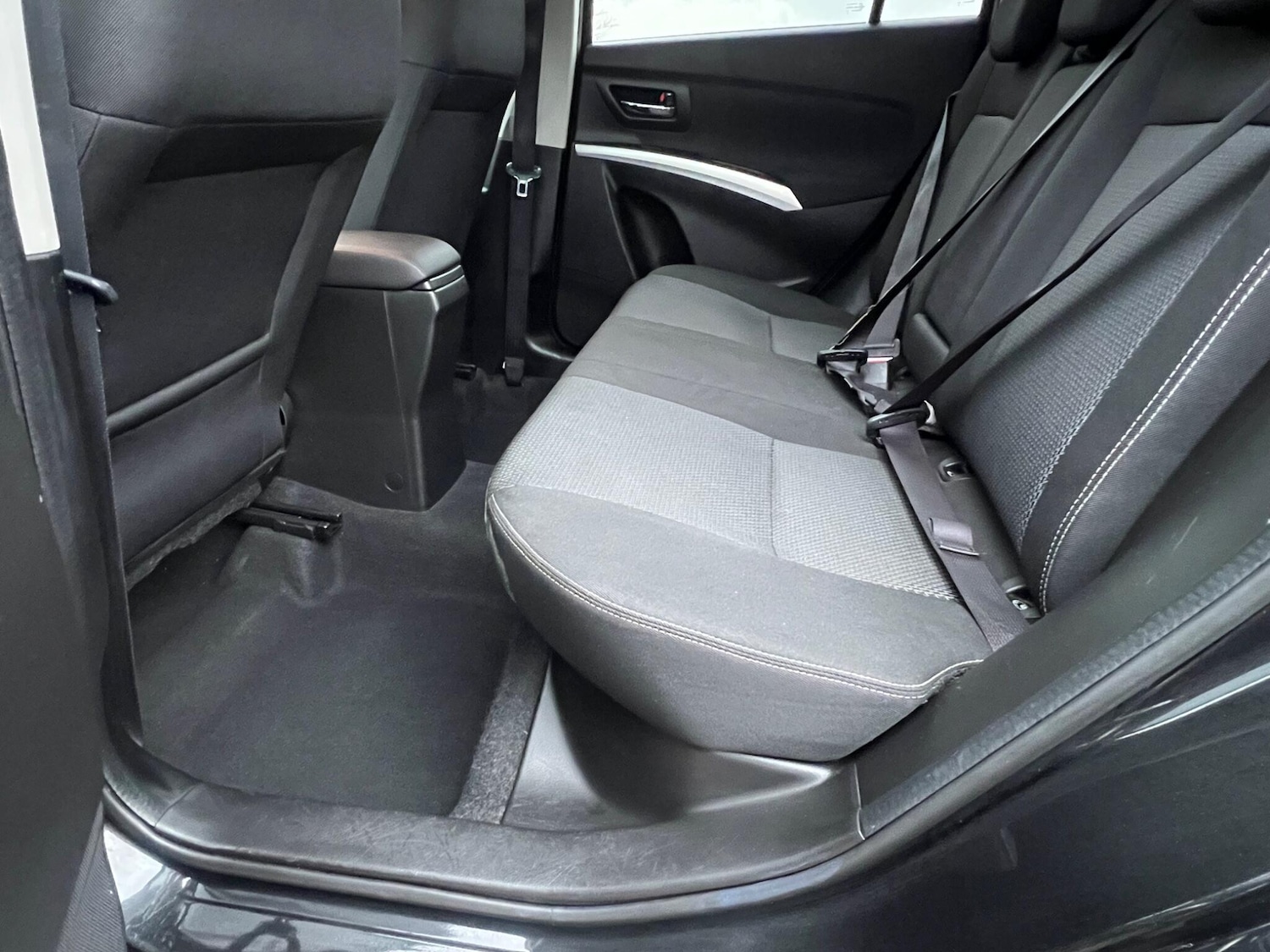 Used Suzuki SX4 S-Cross 2014 for sale - 77637502: Photo 36