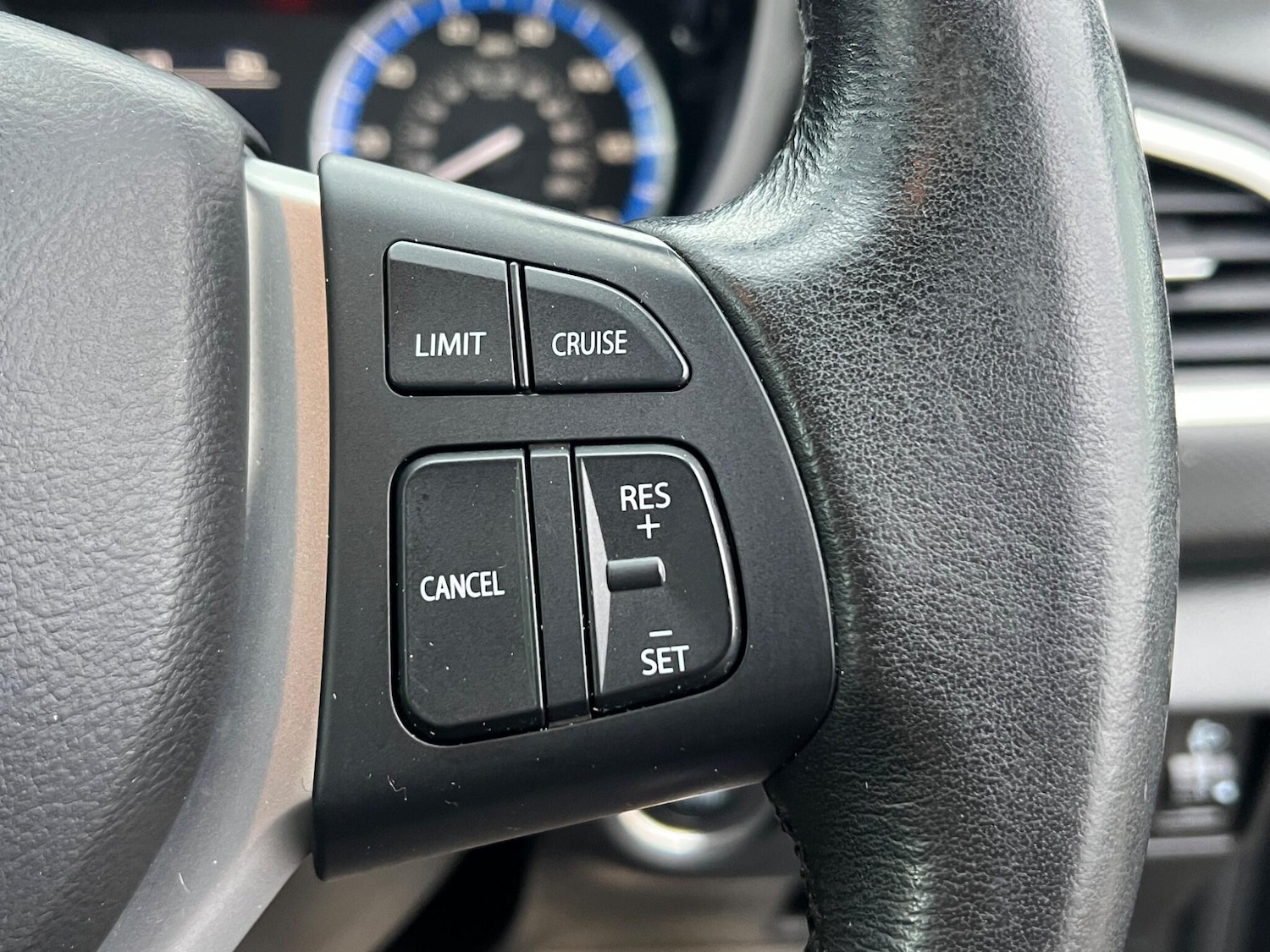 Used Suzuki SX4 S-Cross 2014 for sale - 77637502: Photo 47