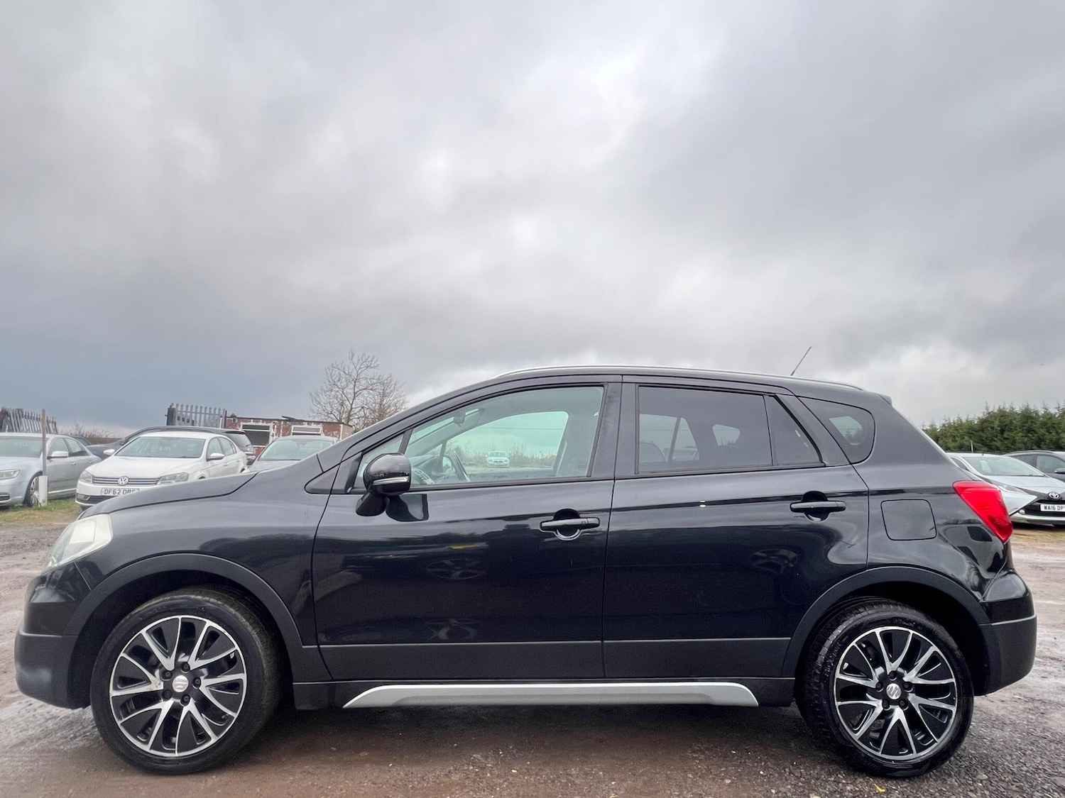 Used Suzuki SX4 S-Cross 2014 for sale - 77637502: Photo 6