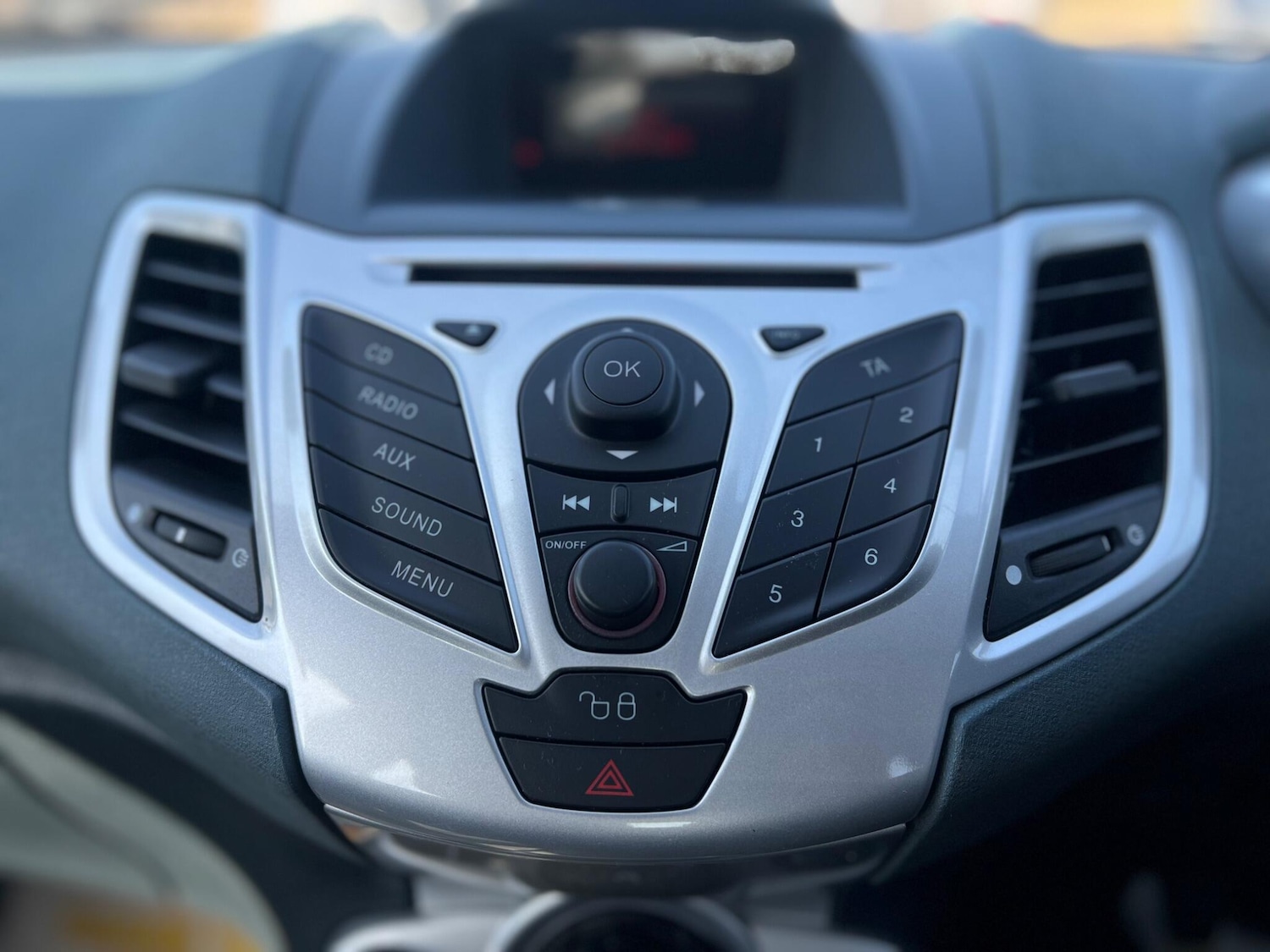 Used Ford Fiesta 2009 for sale - 78171558: Photo 52