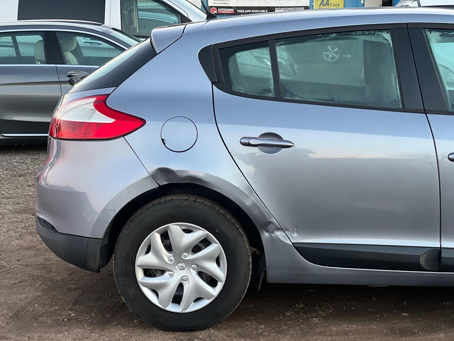 Used Renault Megane 2009 for sale - 77455882: Photo 15