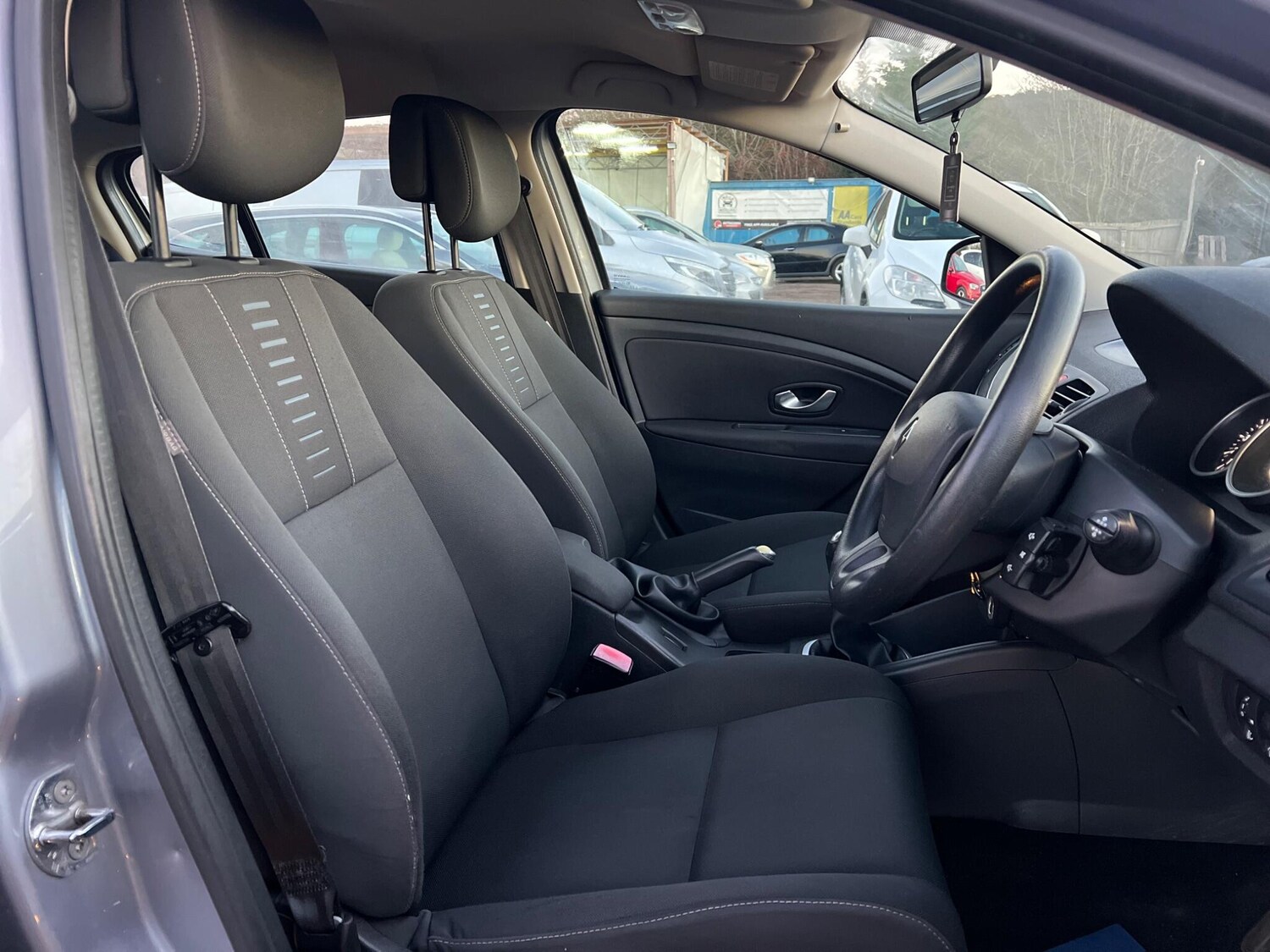 Used Renault Megane 2009 for sale - 77455882: Photo 24