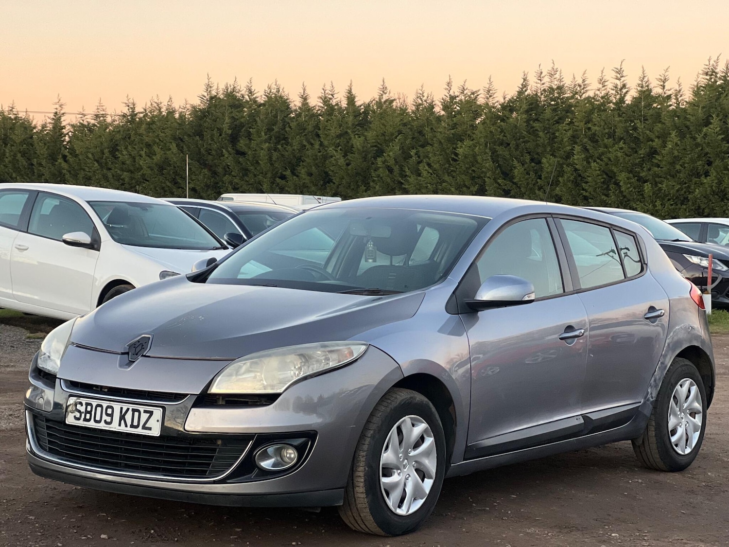 Used Renault Megane 2009 for sale - 77455882: Photo 3