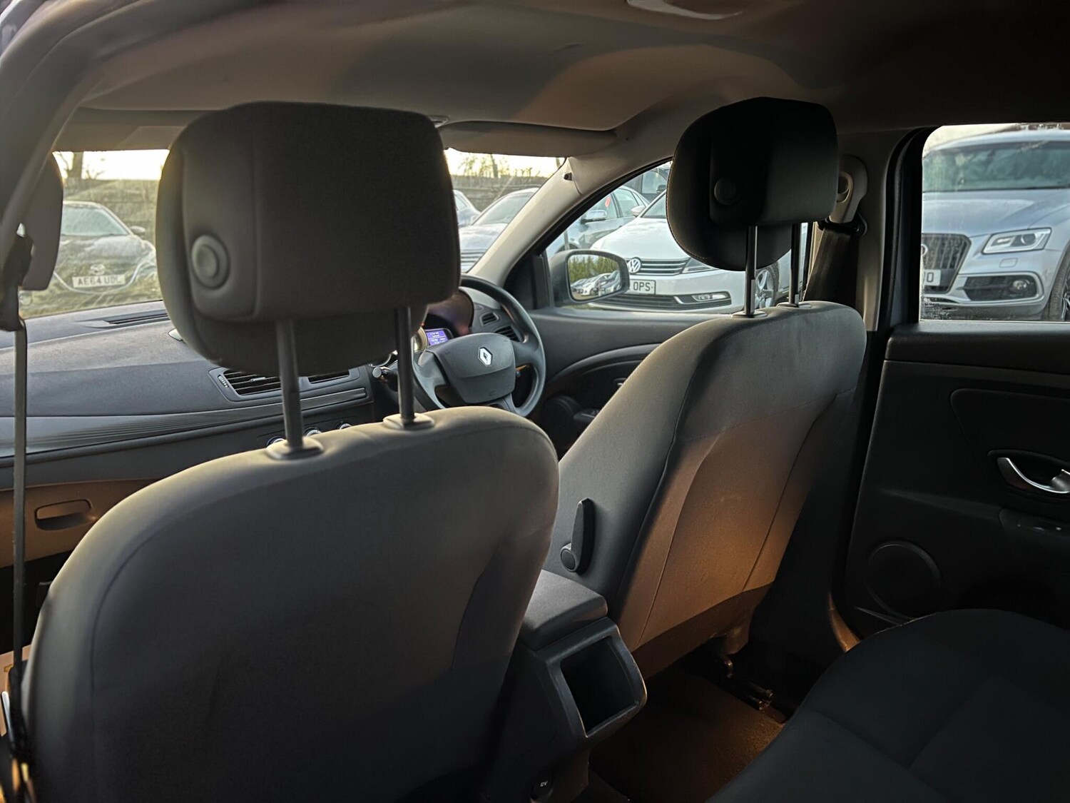 Used Renault Megane 2009 for sale - 77455882: Photo 31