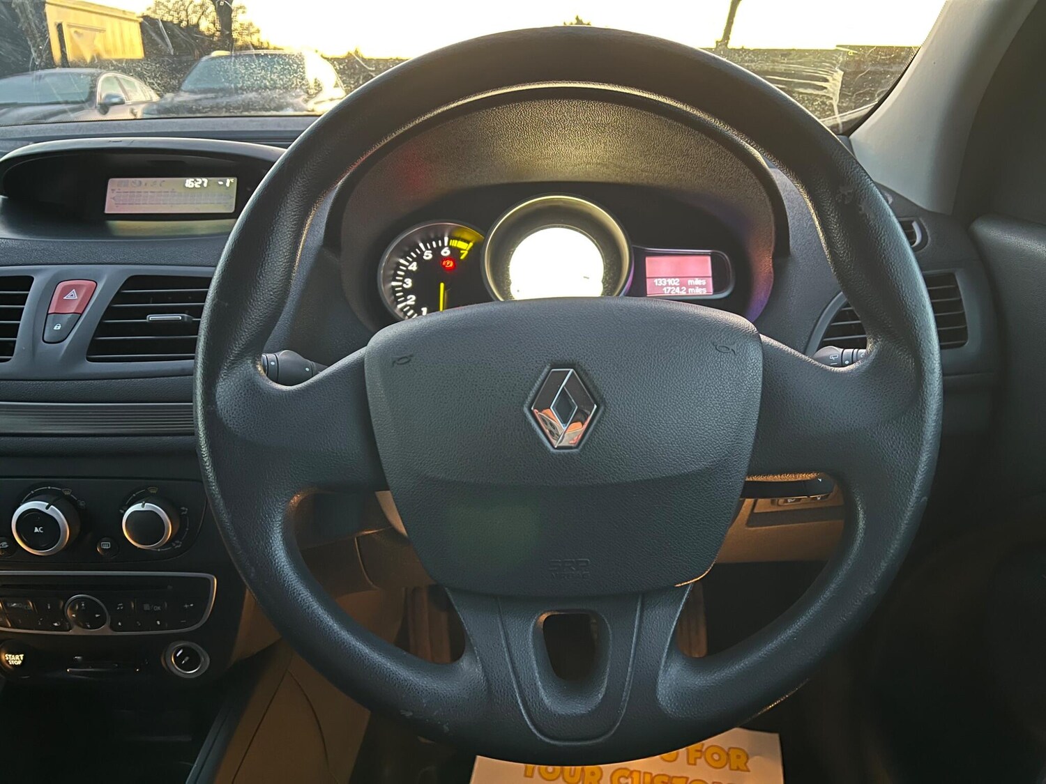 Used Renault Megane 2009 for sale - 77455882: Photo 42