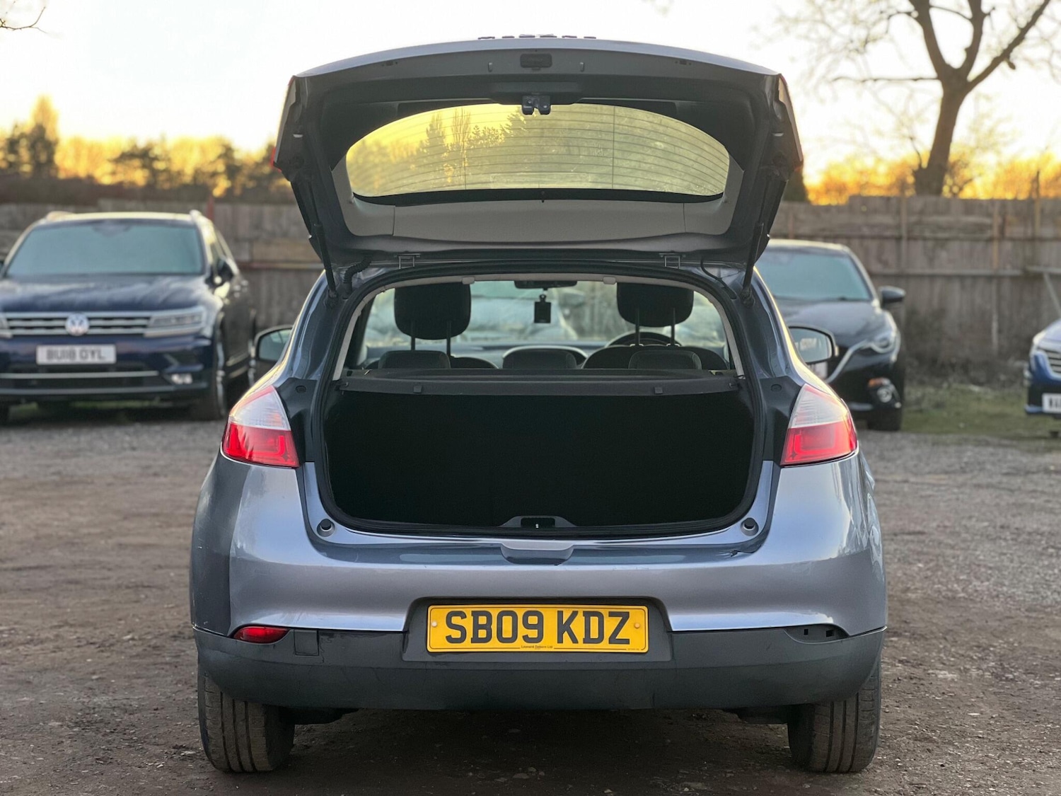 Used Renault Megane 2009 for sale - 77455882: Photo 8