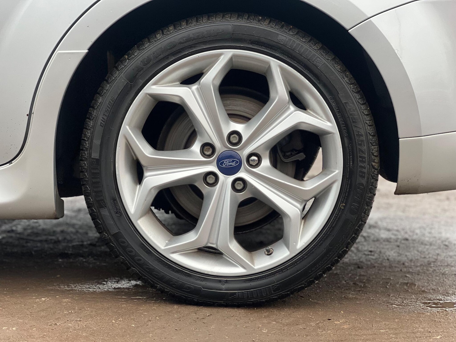 Used Ford S-Max 2013 for sale - 77456030: Photo 24