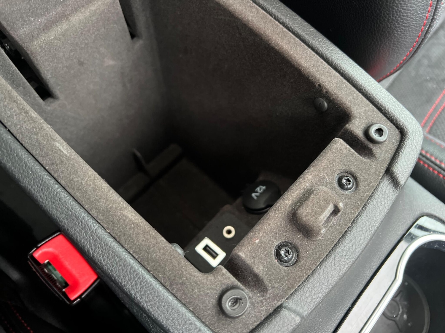 Used Ford S-Max 2013 for sale - 77456030: Photo 62