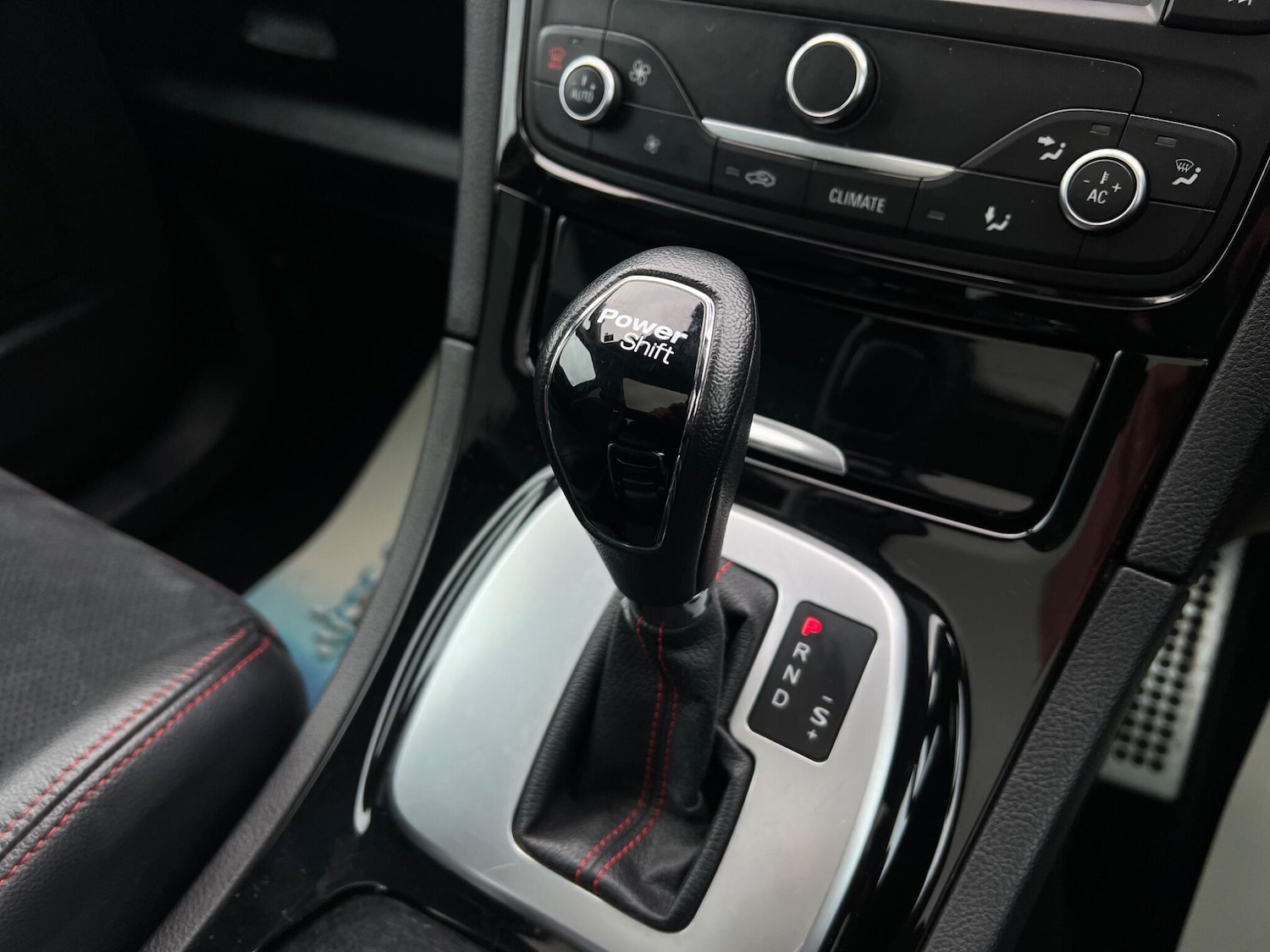 Used Ford S-Max 2013 for sale - 77456030: Photo 63