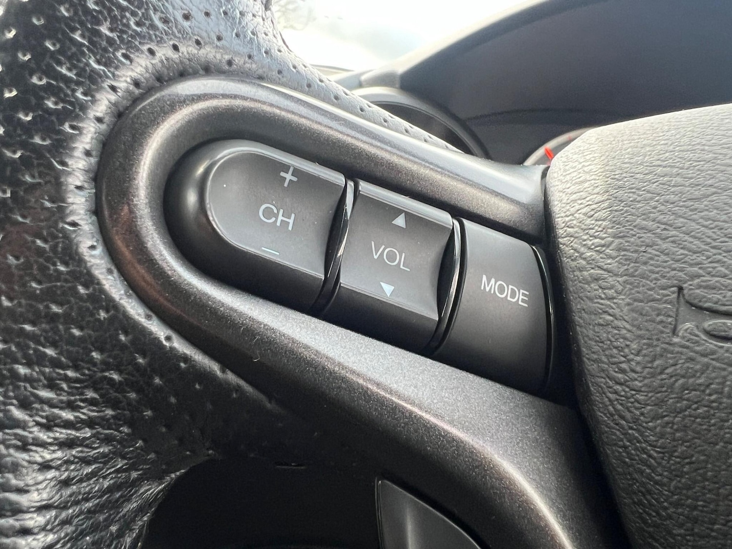 Used Honda Jazz 2012 for sale - 77709796: Photo 64