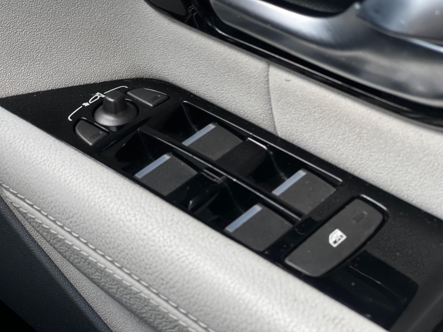 Used Land Rover Range Rover Evoque for sale - 77783677: Photo 63