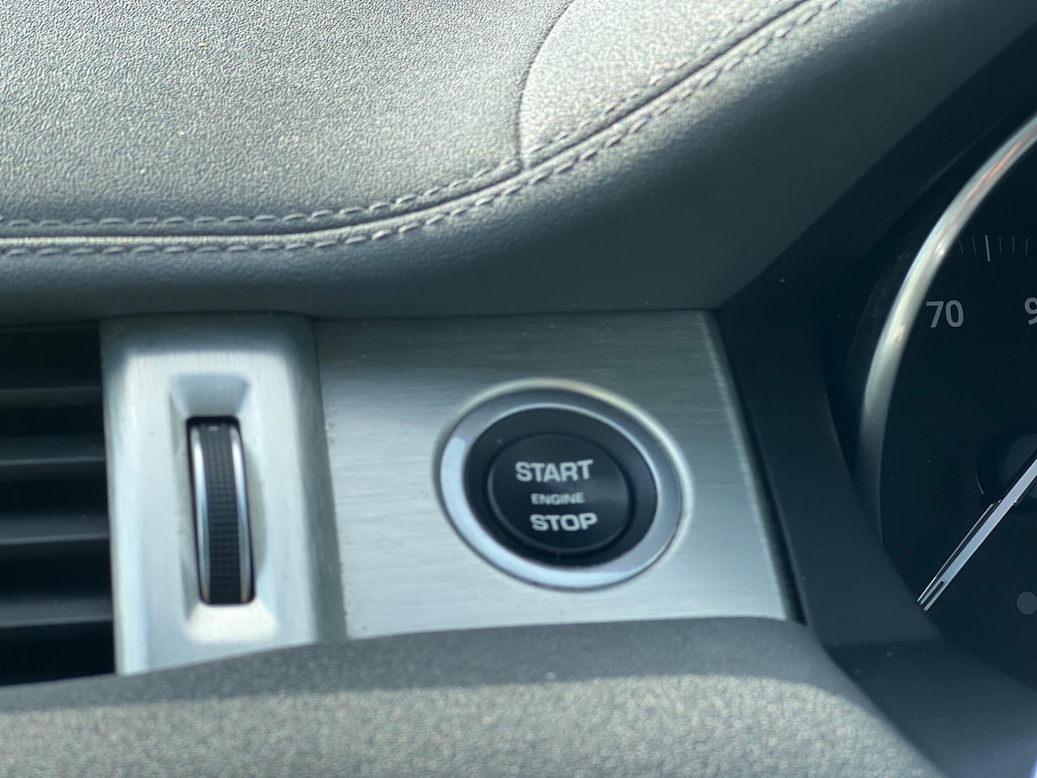 Used Land Rover Range Rover Evoque for sale - 77783677: Photo 70