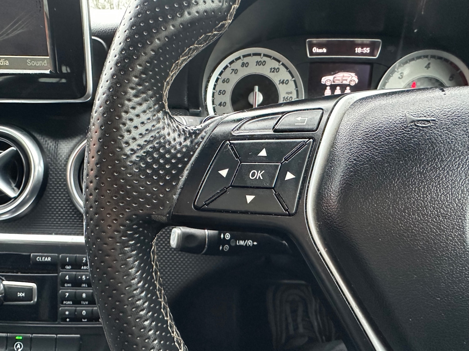 Used Mercedes-Benz A-Class 2015 for sale - 77159596: Photo 11