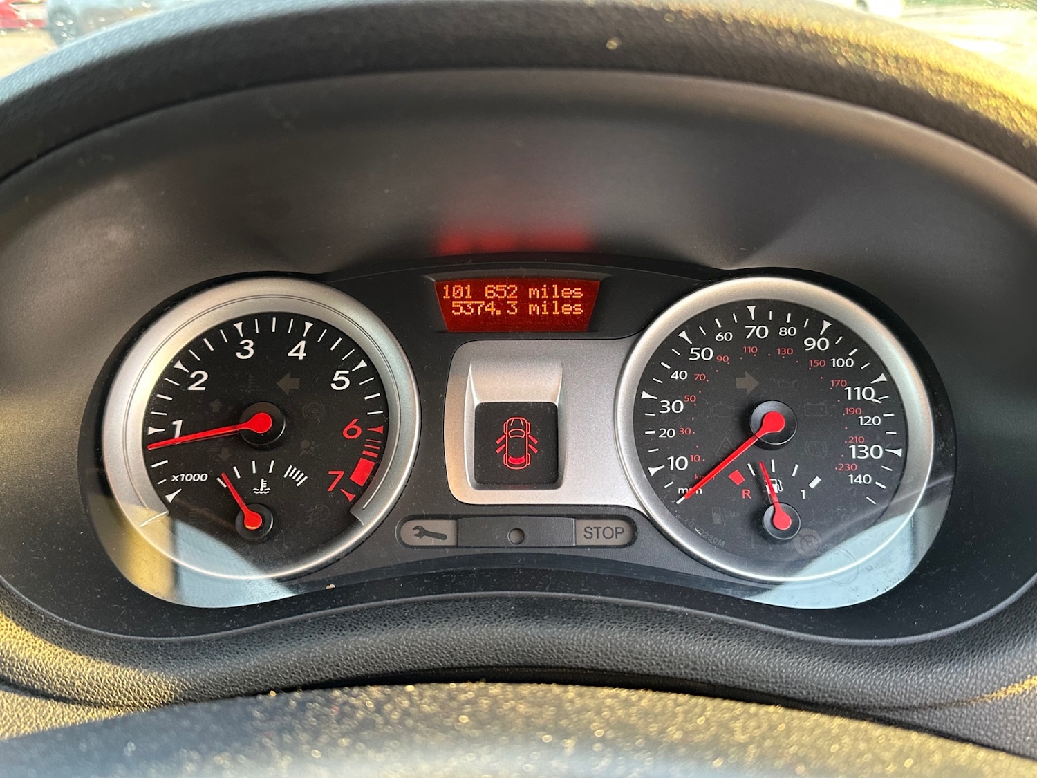 Used Renault Clio 2010 for sale - 76358265: Photo 11