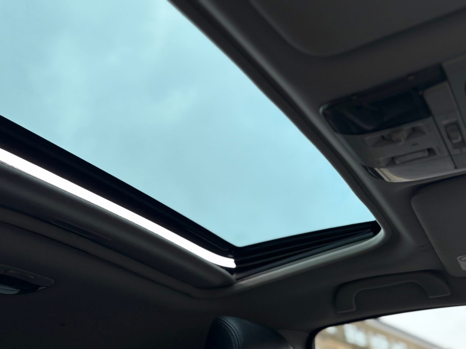 Used Subaru Legacy 2011 for sale - 76748059: Photo 18