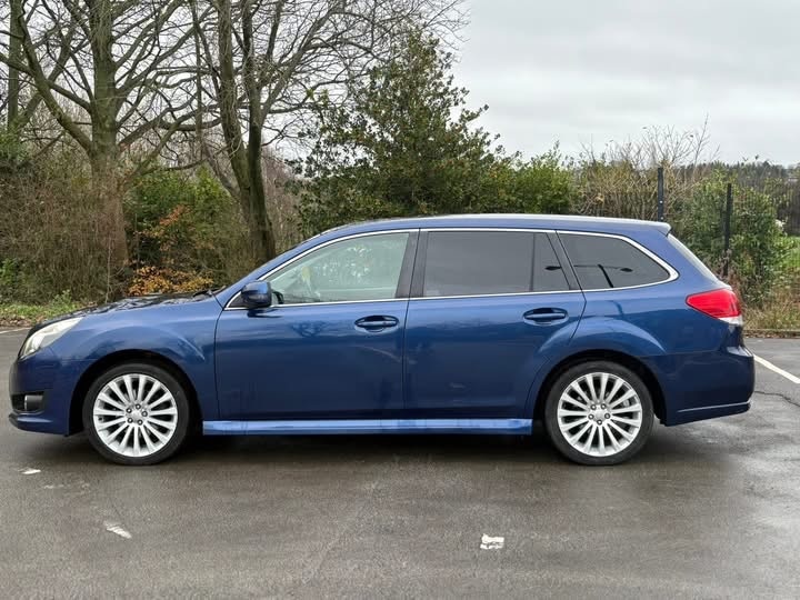 Used Subaru Legacy 2011 for sale - 76748059: Photo 4