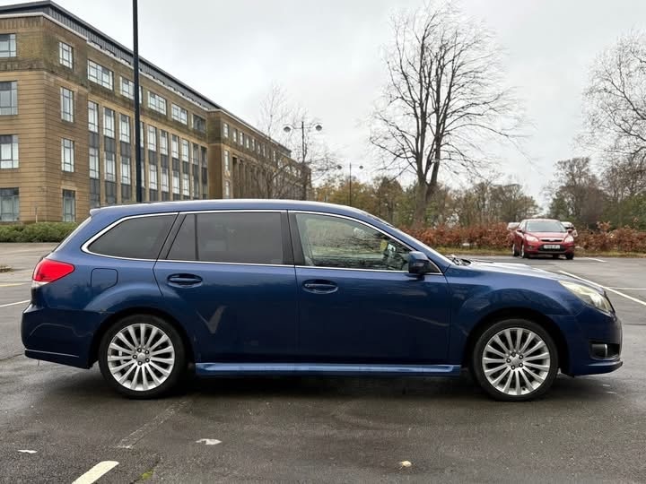 Used Subaru Legacy 2011 for sale - 76748059: Photo 8