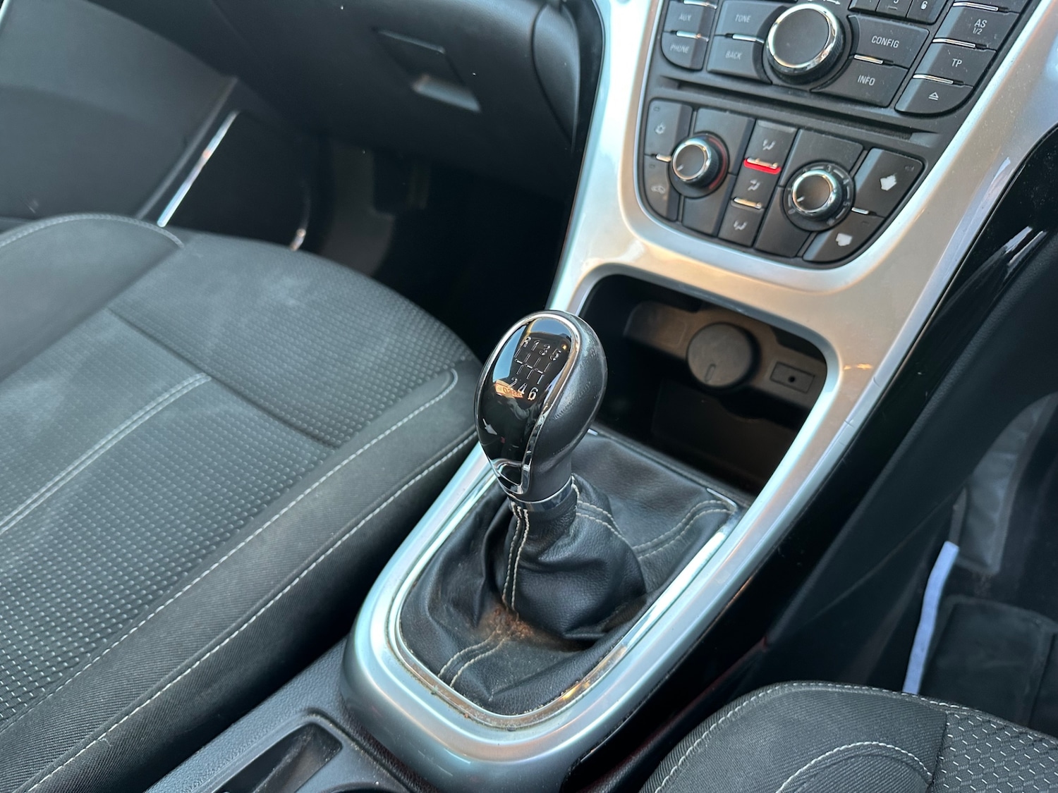 Used Vauxhall Astra 2010 for sale - 78015612: Photo 14