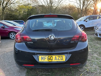 Used Vauxhall Astra 2010 for sale - 78015612: Photo