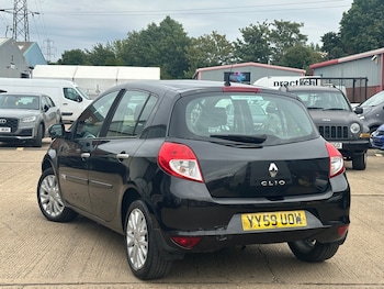 Used Renault Clio 2010 for sale - 75278144: Photo