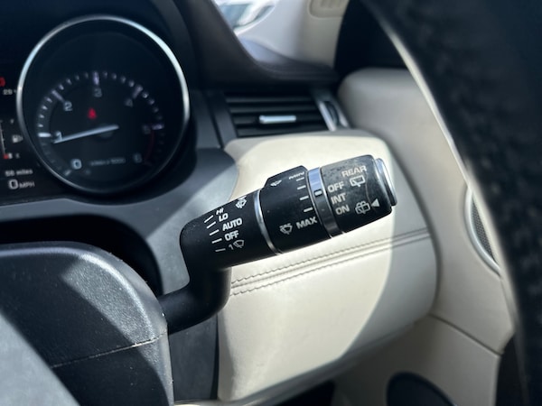 Used Land Rover Range Rover Evoque 2012 for sale - 74925617: Photo 17