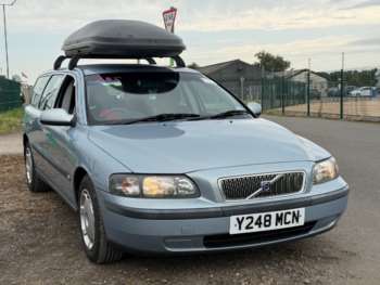 Used Volvo V70 2001 for sale - 74953367: Photo