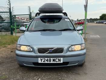 Used Volvo V70 2001 for sale - 74953367: Photo