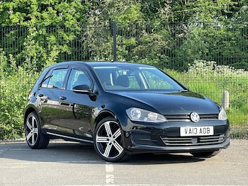 Used Volkswagen Golf 2013 for sale - 76380402: Photo